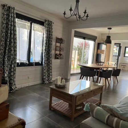 Vintage Voyage * Royan