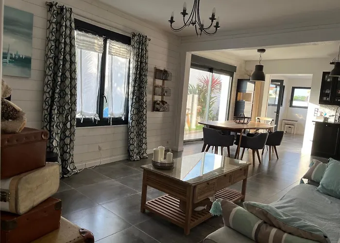 Vintage Voyage * Royan